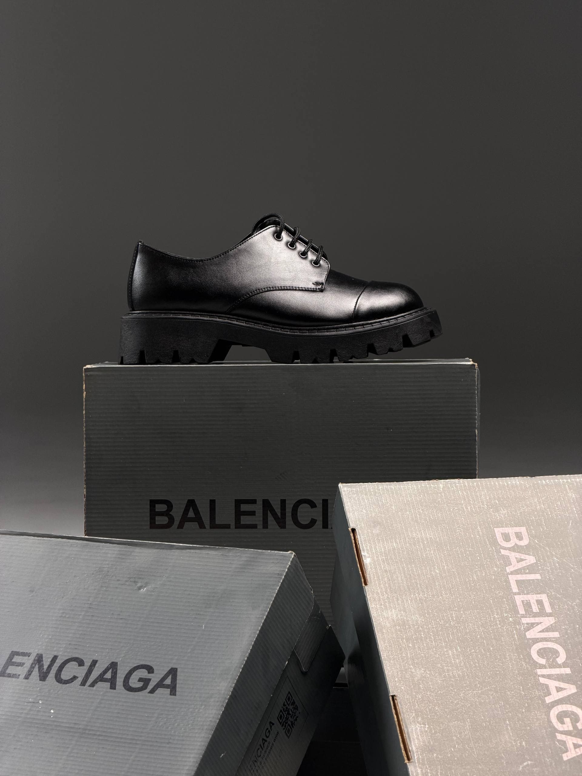 لوفر گرد برت