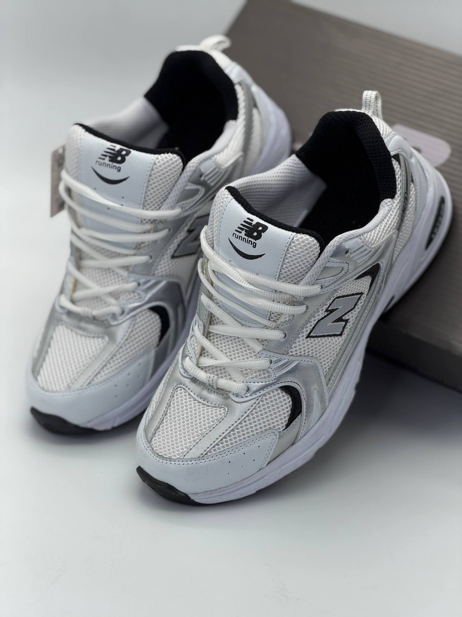 نیوبالانس 530